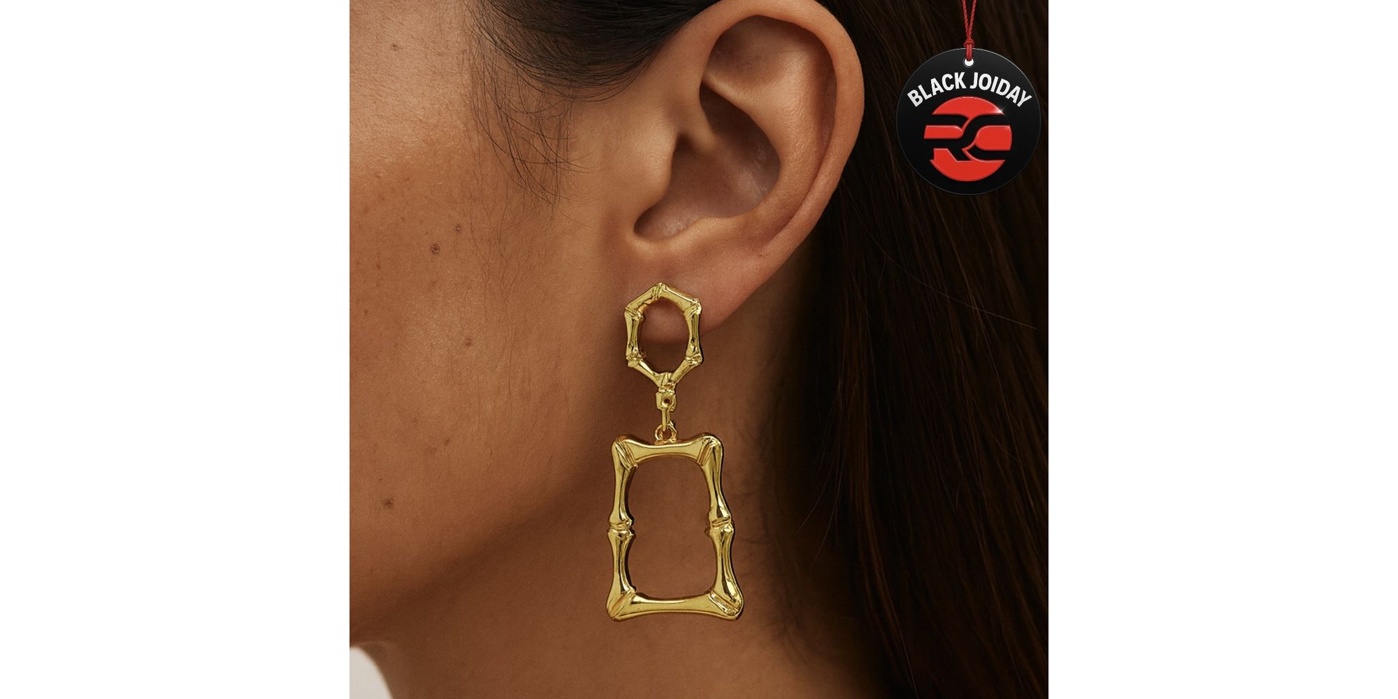 Brinco Moldura Requinte Banhado a Ouro 18K