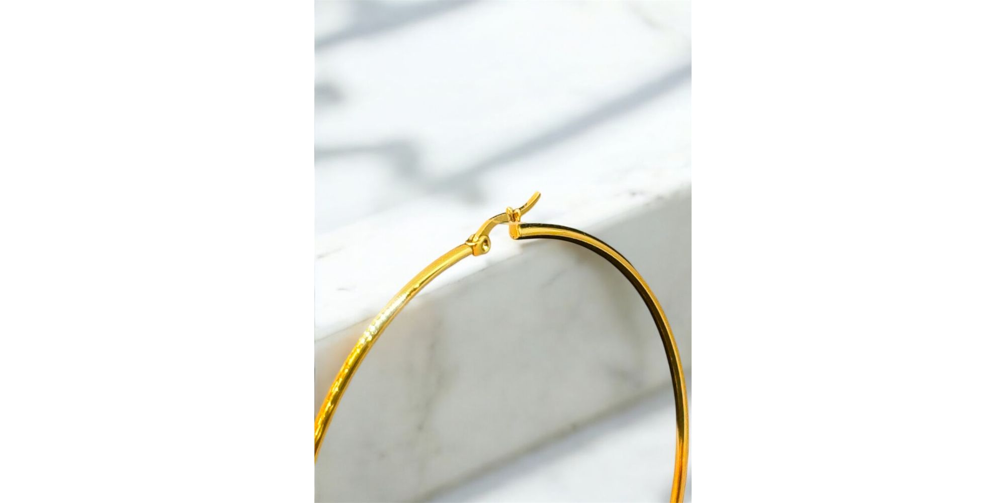 Brinco Argola Click Número 8 Aço Dourado