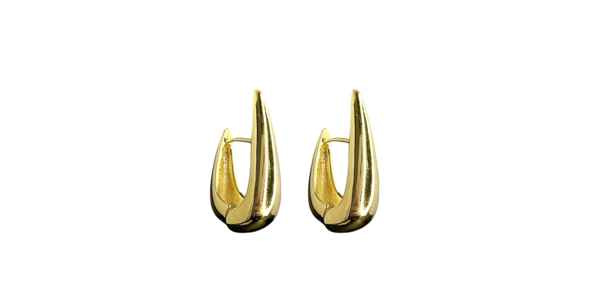 Brinco Gancho Liso Banhado A Ouro 18K