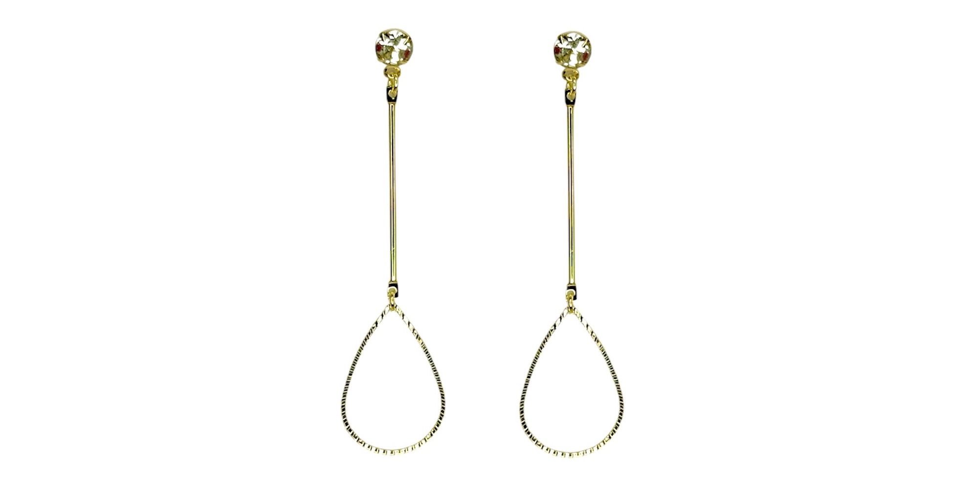 Brinco Palito Gota Vazado Strass Banhado A Ouro 18K