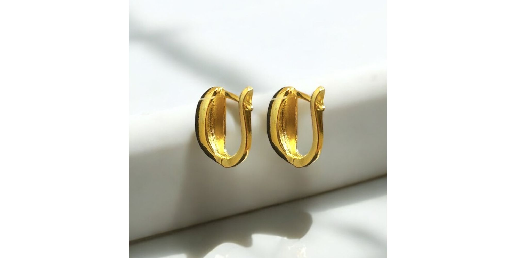 Brinco Argola U Click Banhado a Ouro 18K