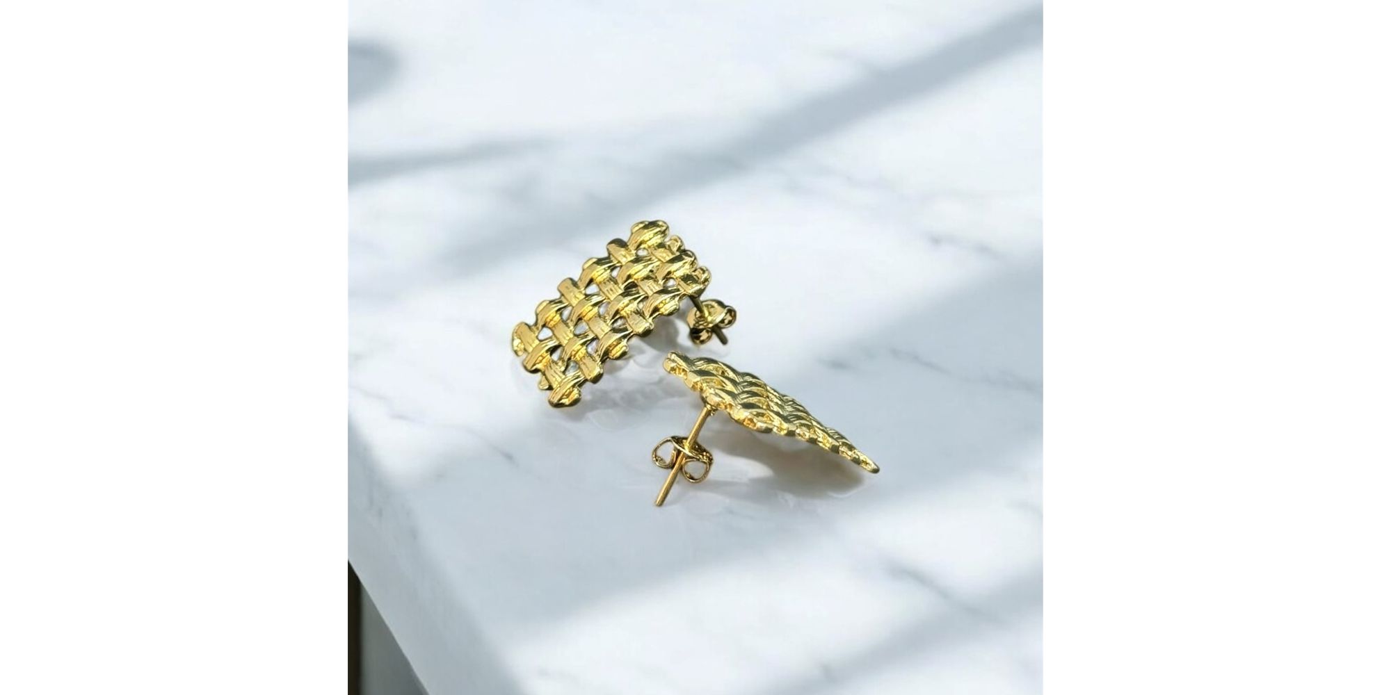 Brinco Tela Banhado Ouro 18K
