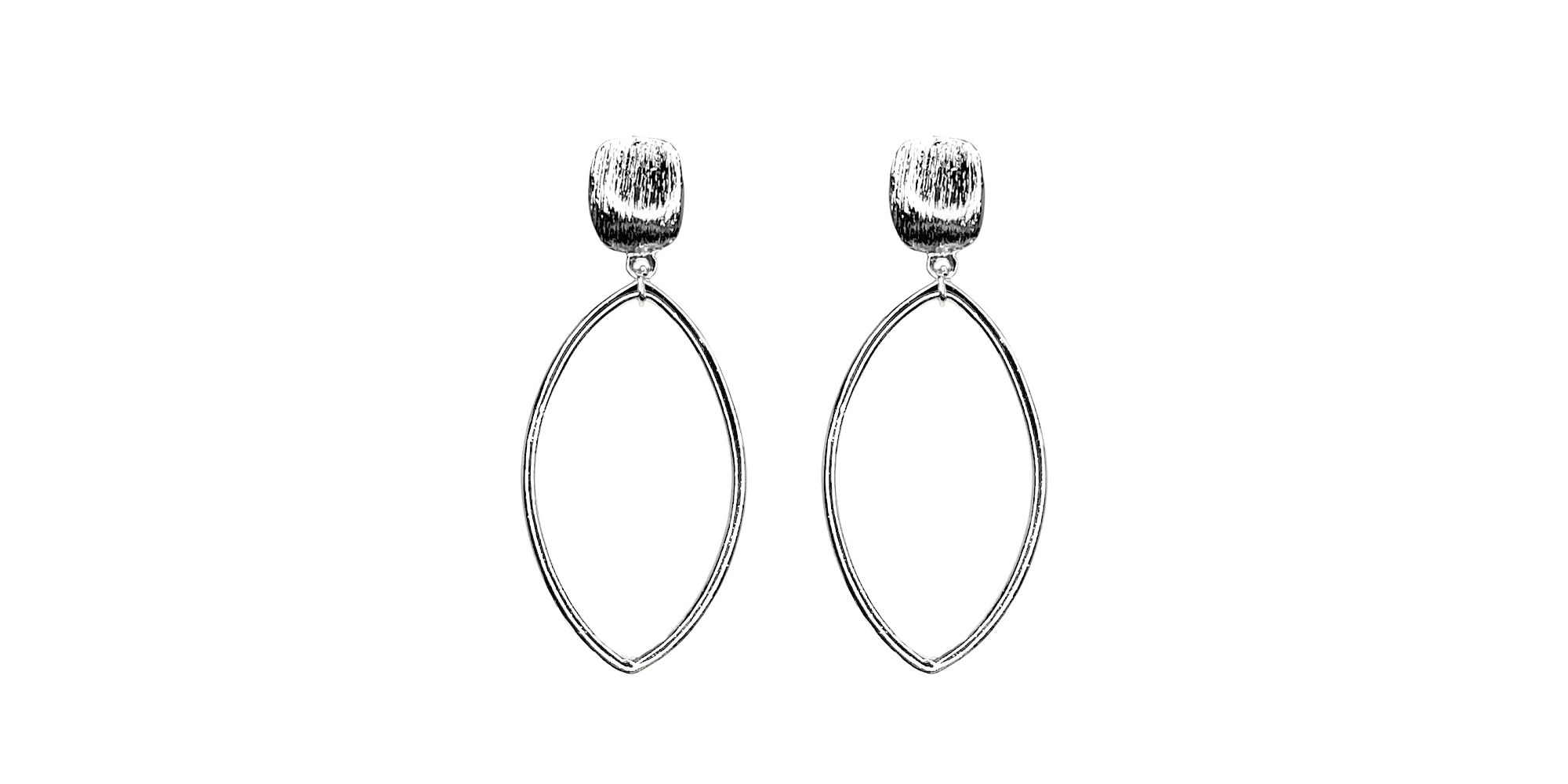 Brinco Oval Base Escovada Banhada A Prata 925