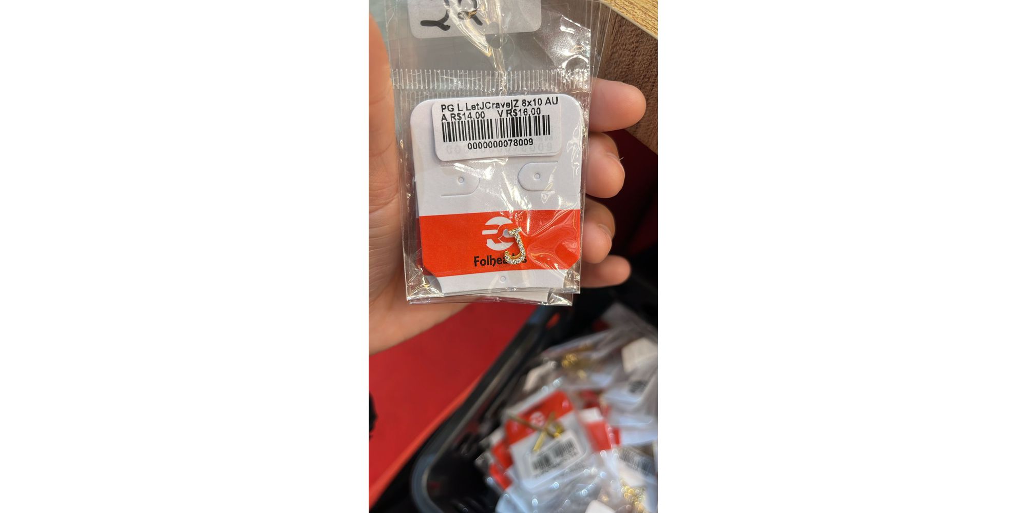 Pingente Latão Letra J Cravejada Zircônia Banhado A Ouro 18k