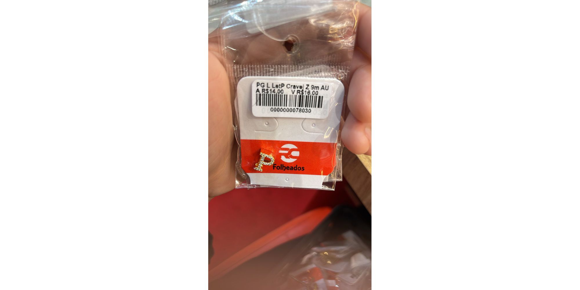 Pingente Latão Letra P Cravejada Zircônia Banhado A Ouro 18k