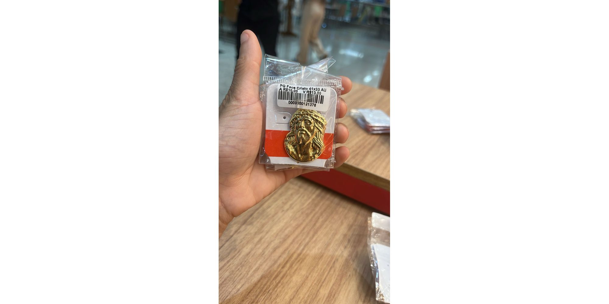 Pingente Nossa Senhora Vazado Banhado A Ouro 18k