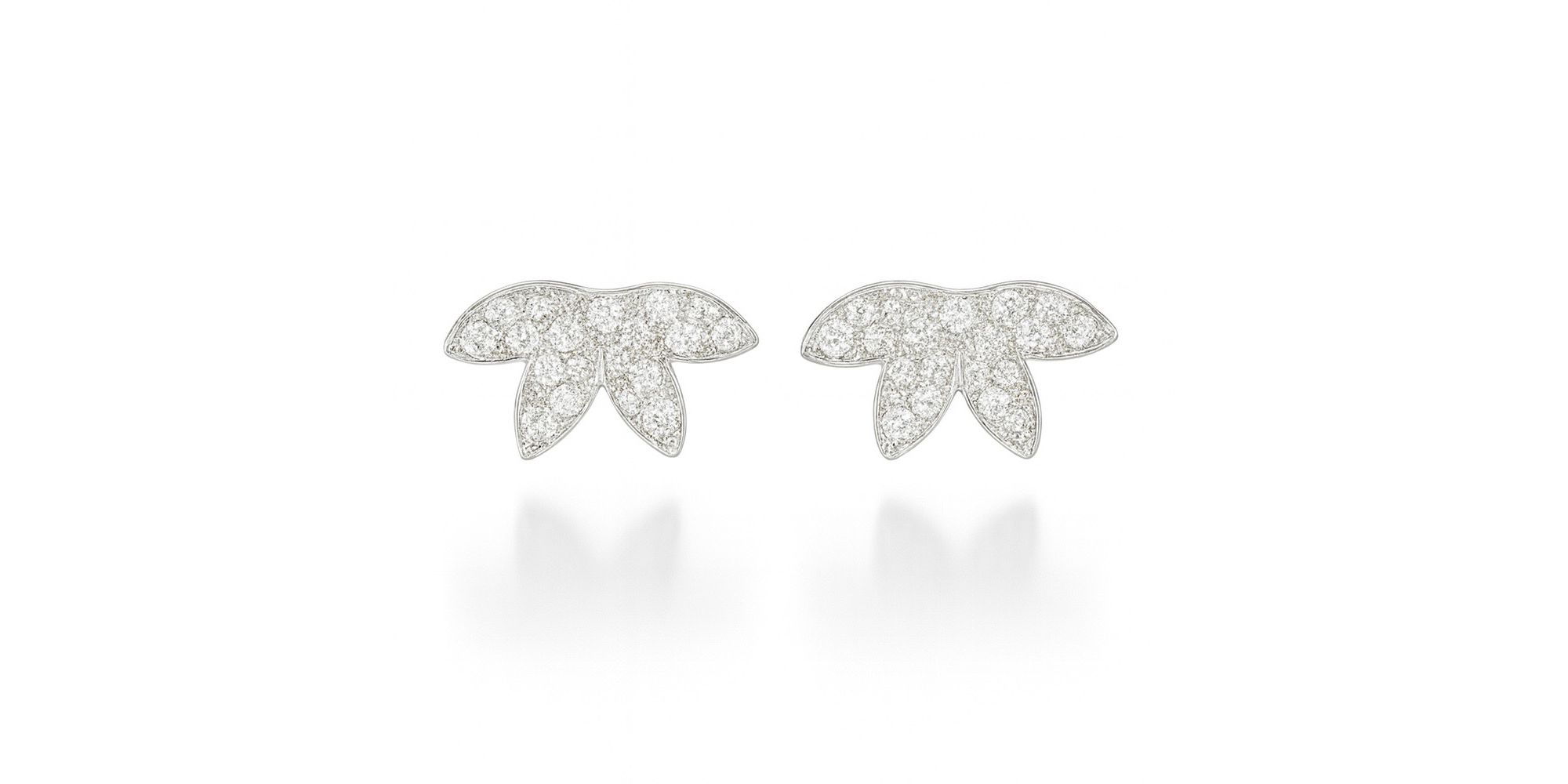 Brinco Meia Flor Quatro Pétalas Cristal Cravejado Banhado A Prata 925