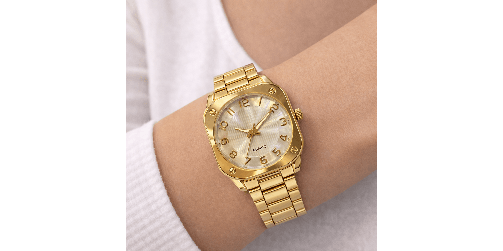 Relógio Quartz Quadrado Redondo Branco Aço Dourado 