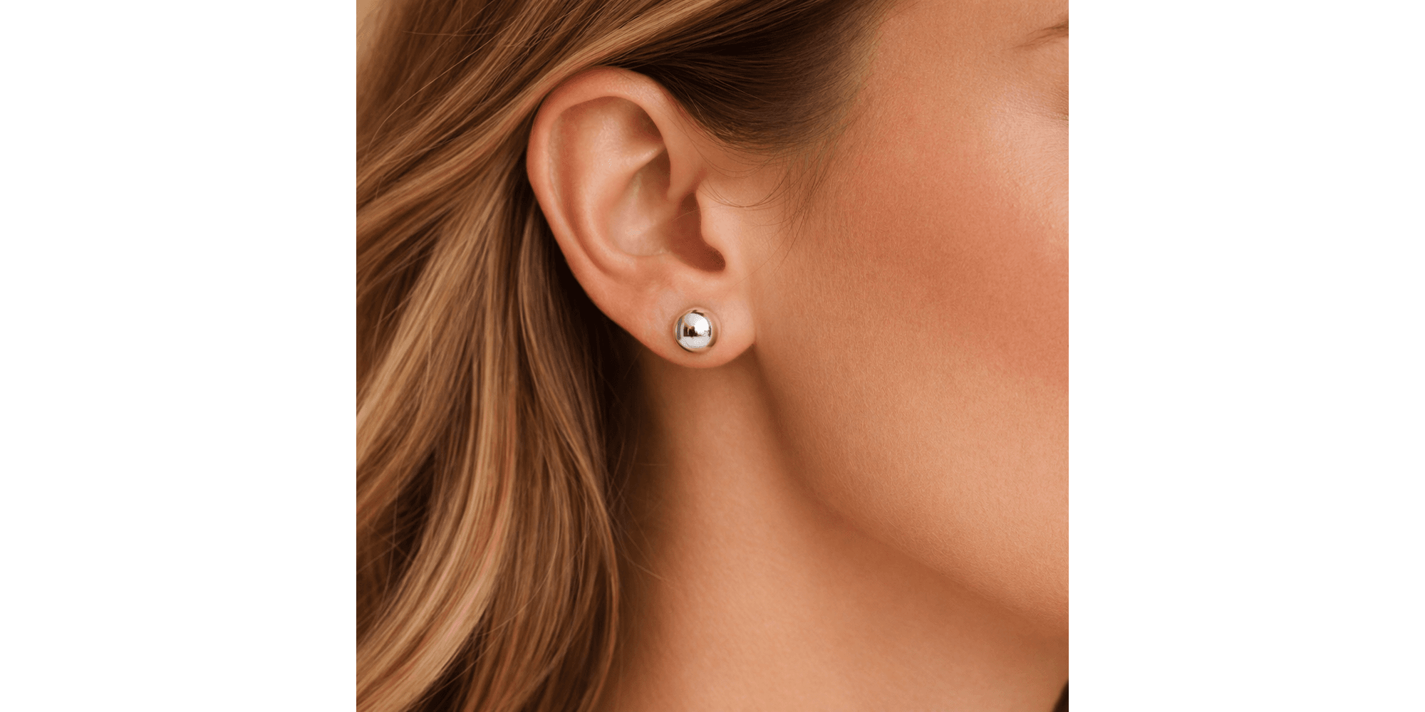 Brinco Bola Lisa AB banhando A Prata 925