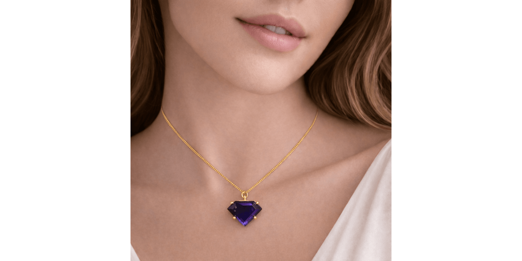 Colar Diamante Roxo Banhado A ouro 18K