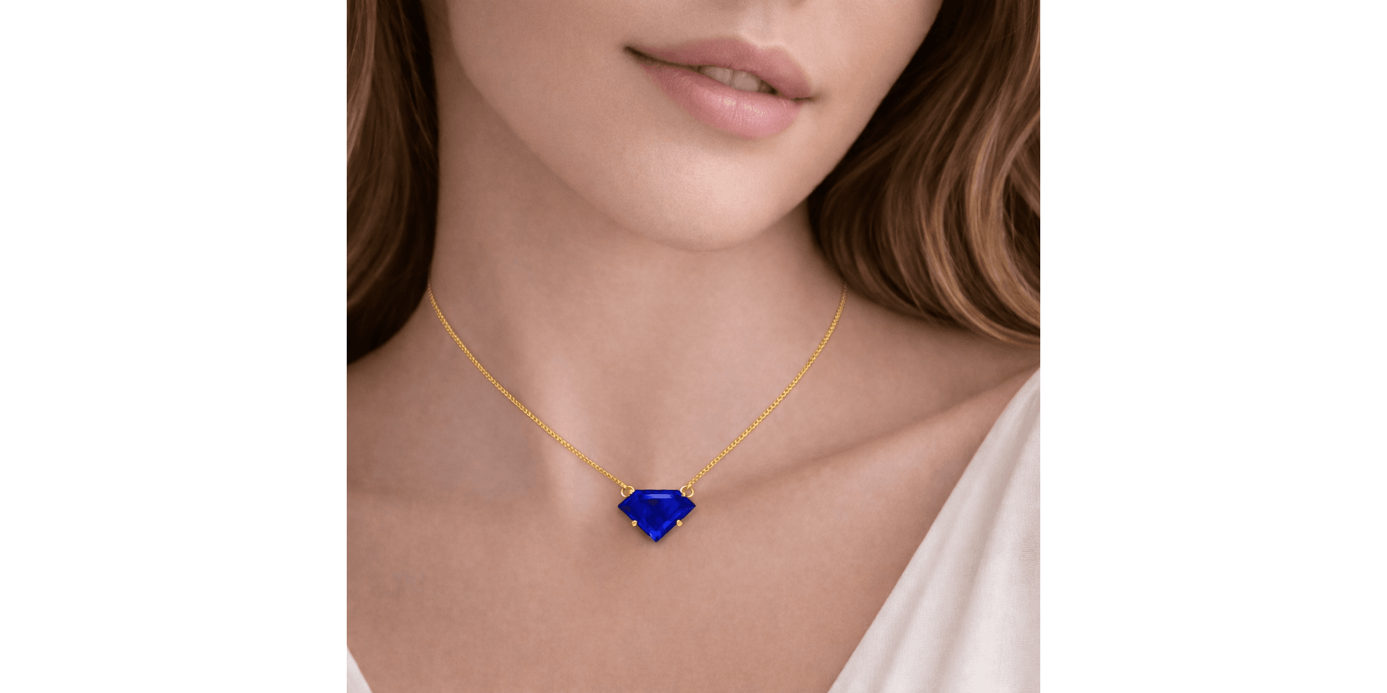 Colar Diamante Azul Royal Banhado A Ouro 18K