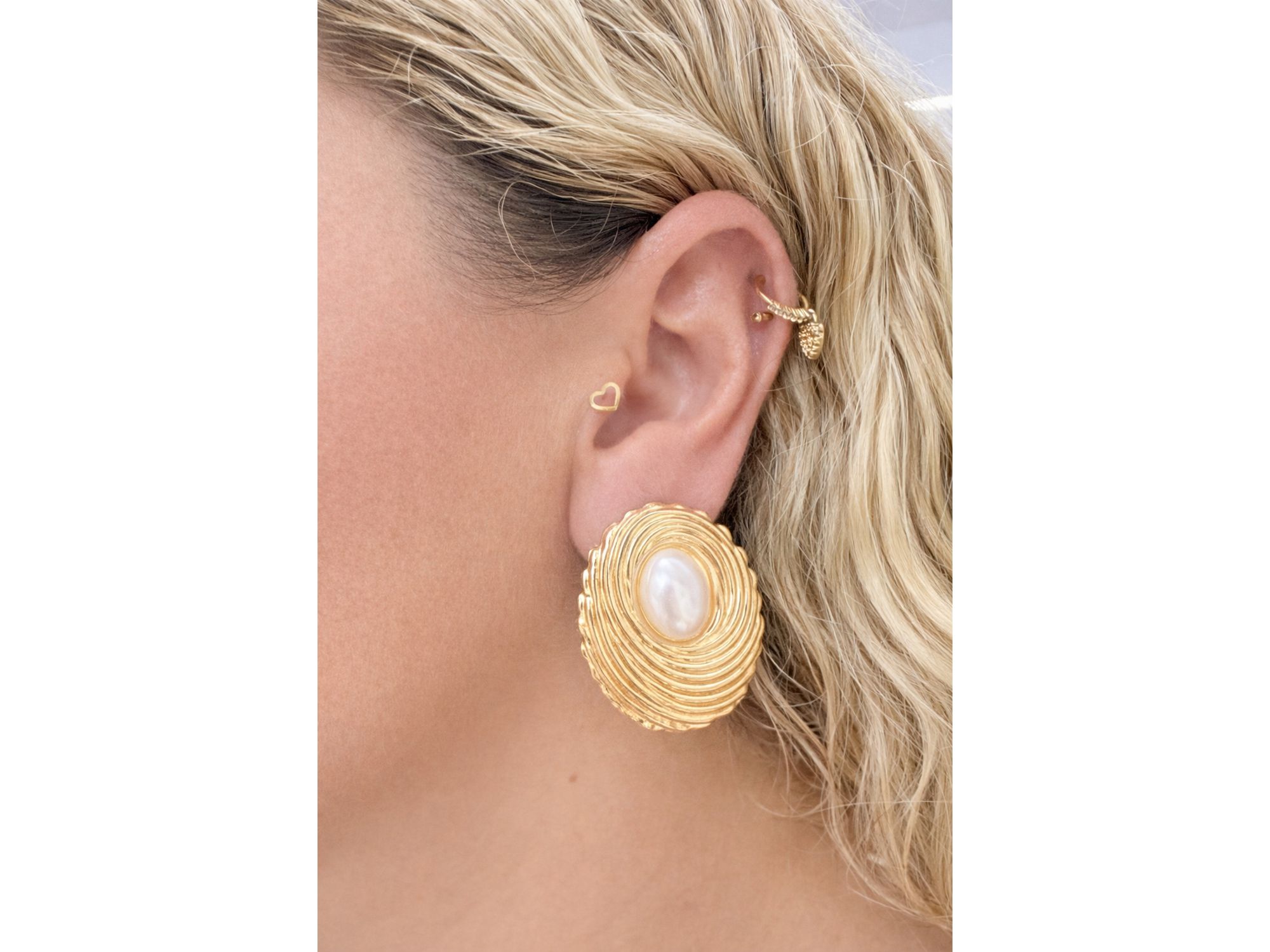 BRINCO OVAL PÉROLA BIJOUX - Vértice Acessórios