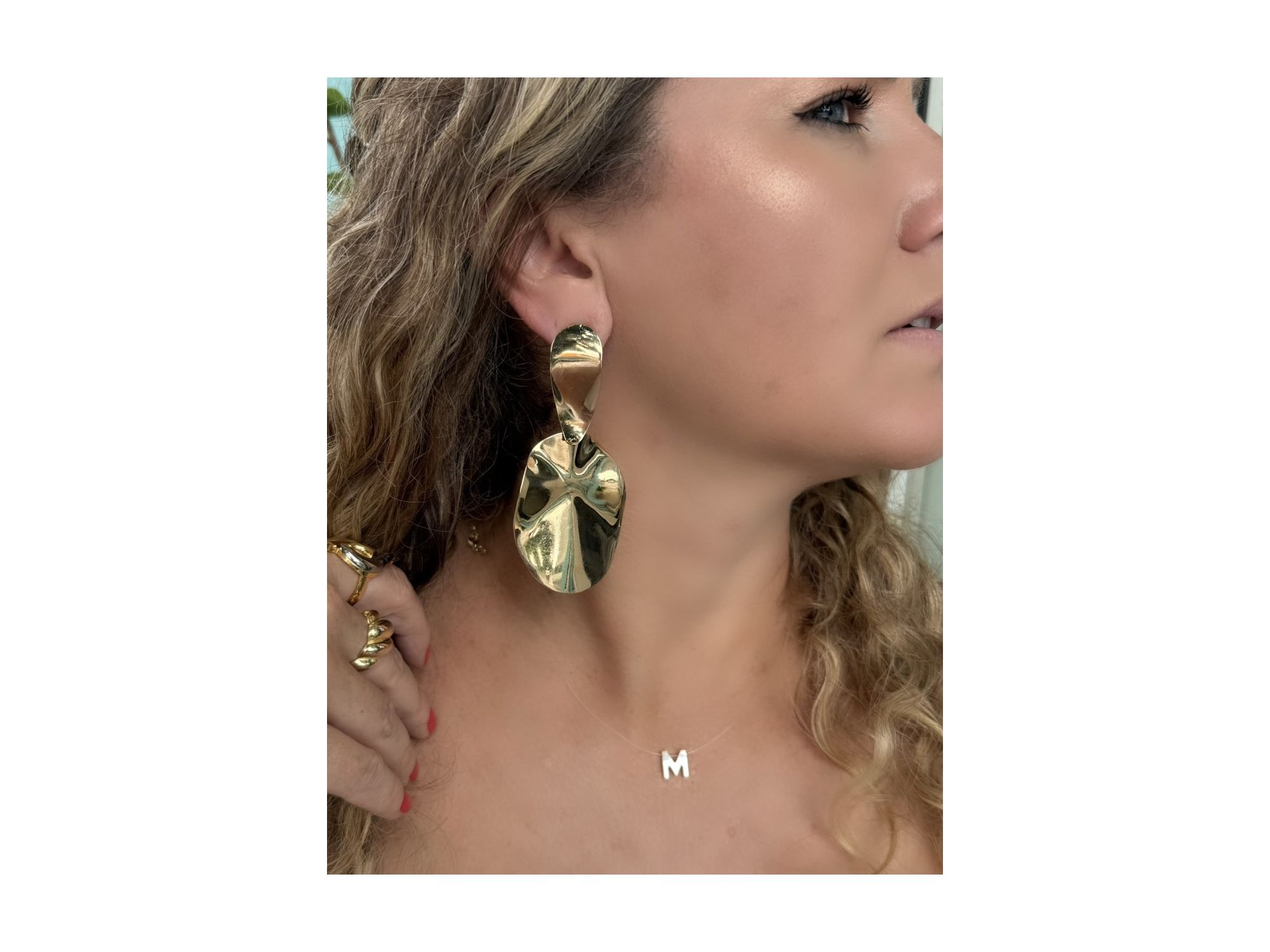 Brinco Dourado Grande - Vértice Acessórios