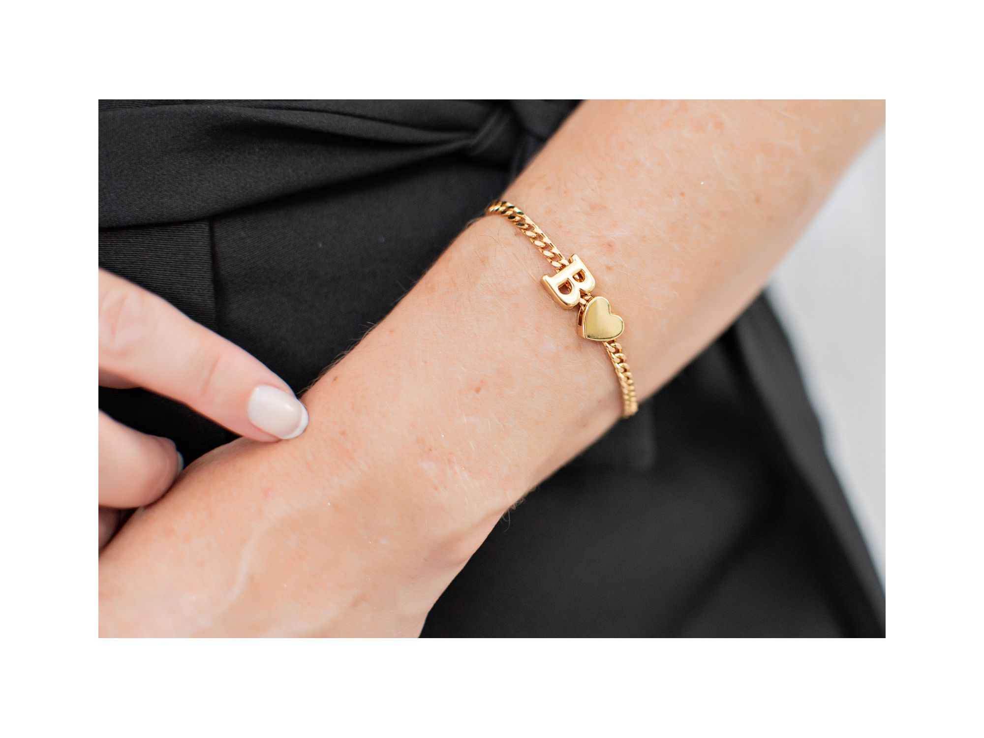Pulseira Personalizada com letra do Nome - Vértice Acessórios