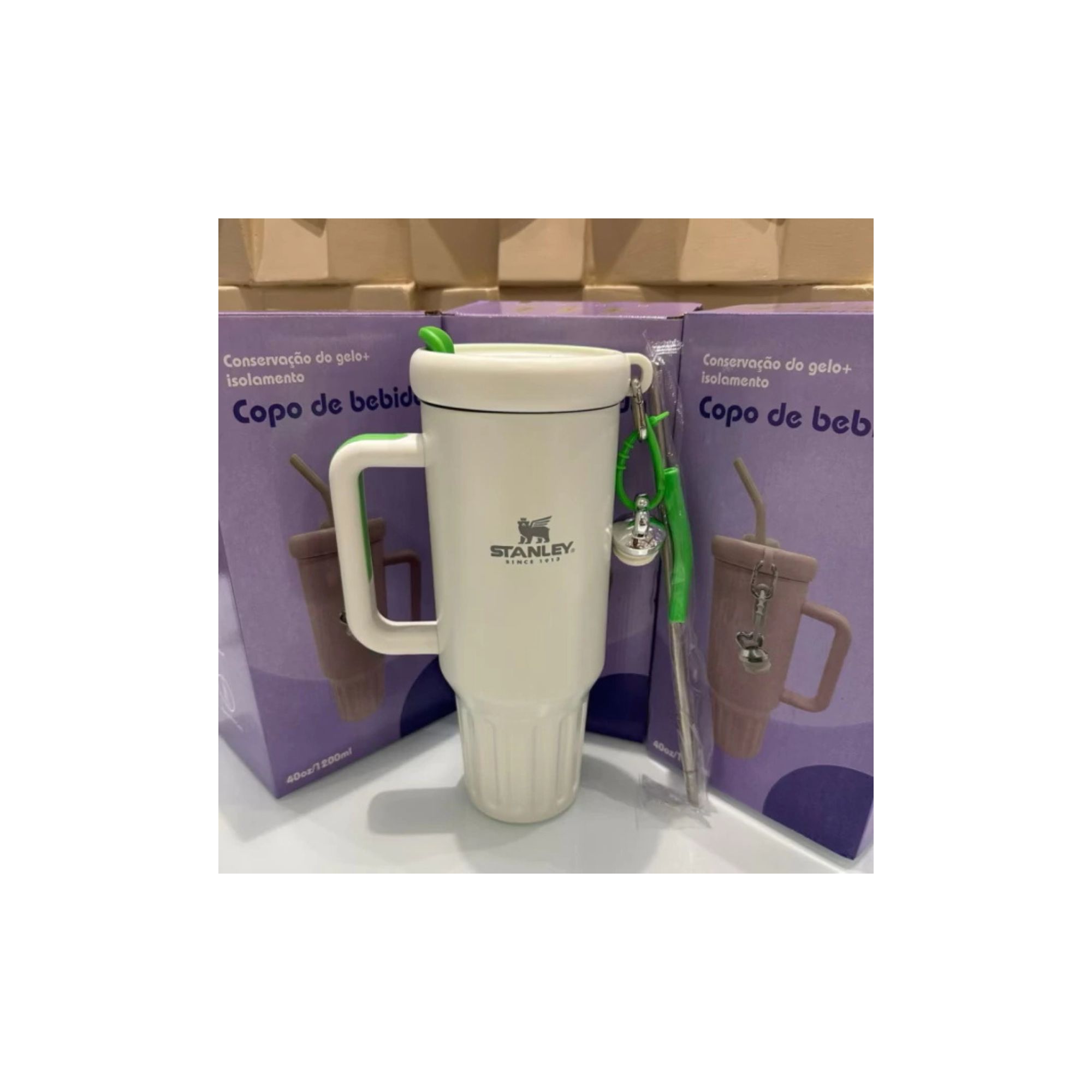 Copo Quencher 2.0 Com Chaveiro 1.200ml