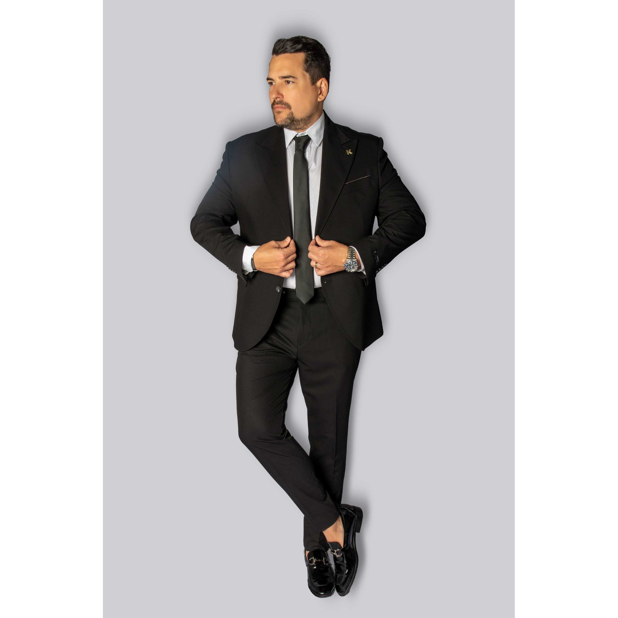 Costume Preto Suíça Lapela 10cm - King Ternos - 00... - King Ternos