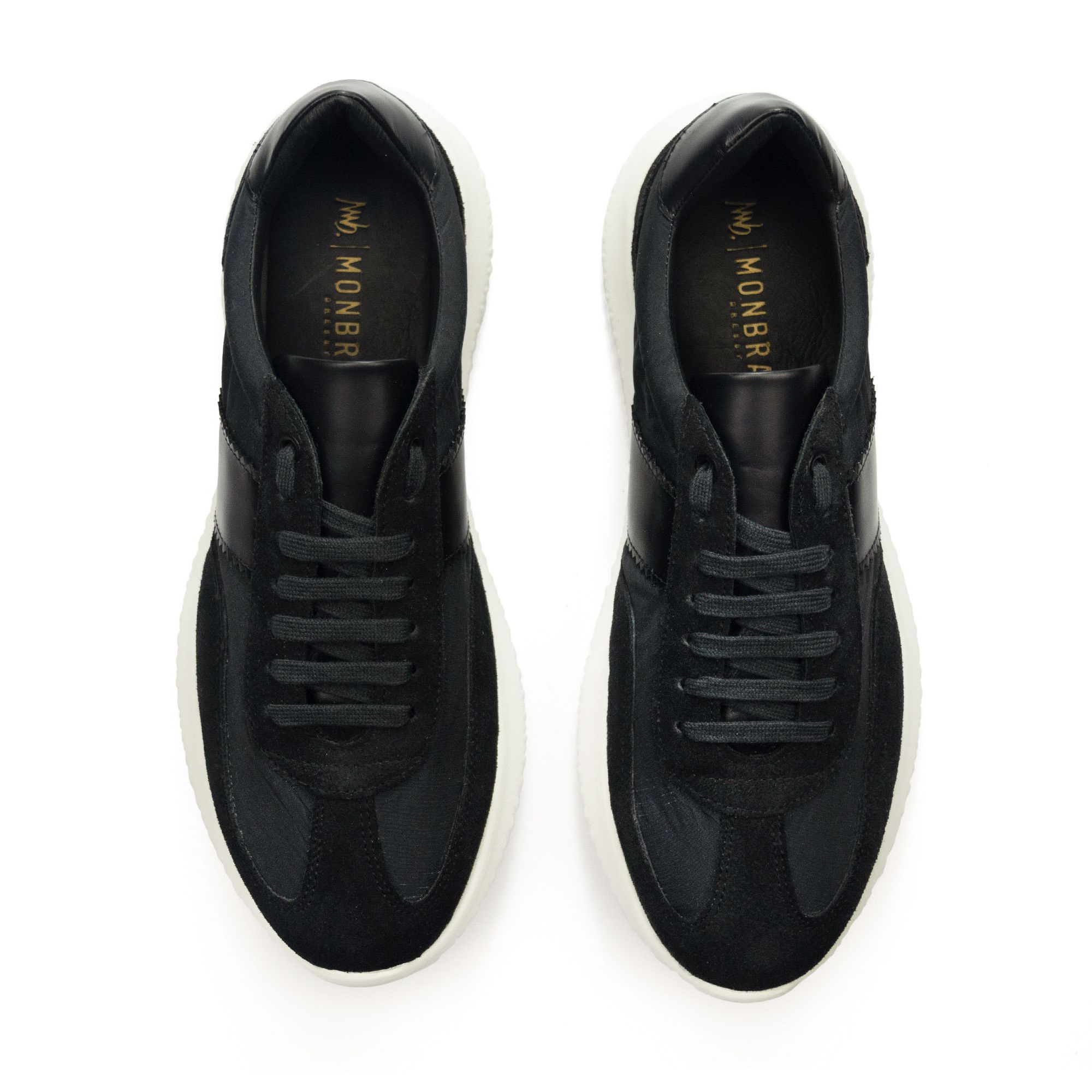 Dressy nike best sale