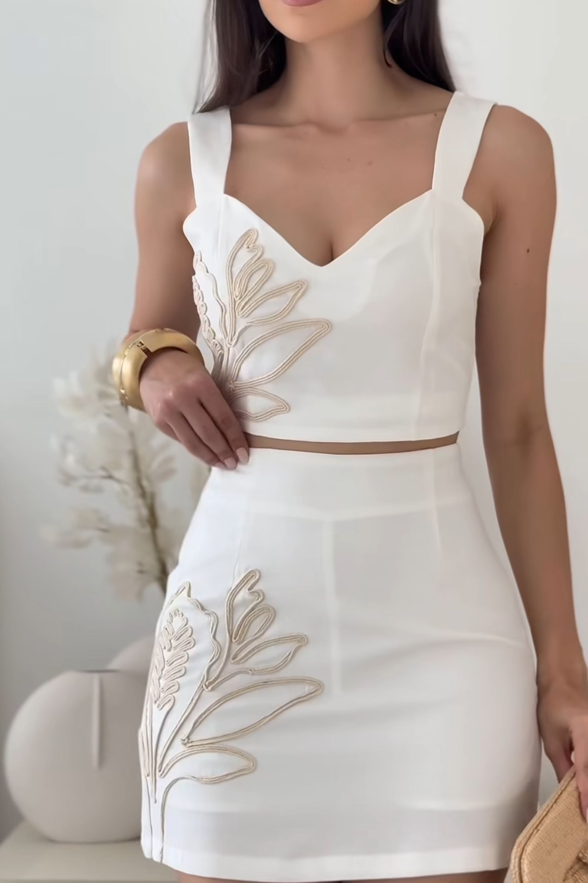 Conjunto saia e cropeed bordado - Branco - Vanessa Marques Boutique