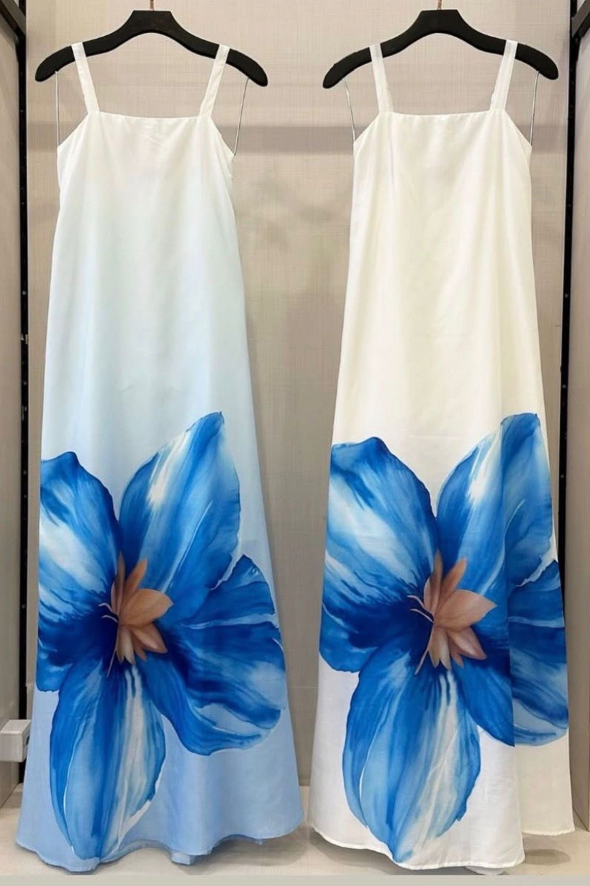 Vestido longo branco com flor - Vanessa Marques Boutique