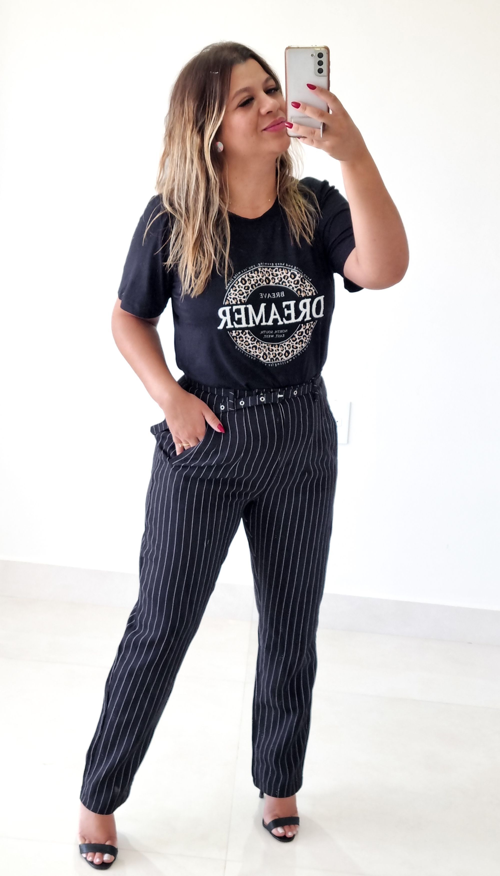 Calça Linho Risca de Giz Preta - THASSIA GABRIELA