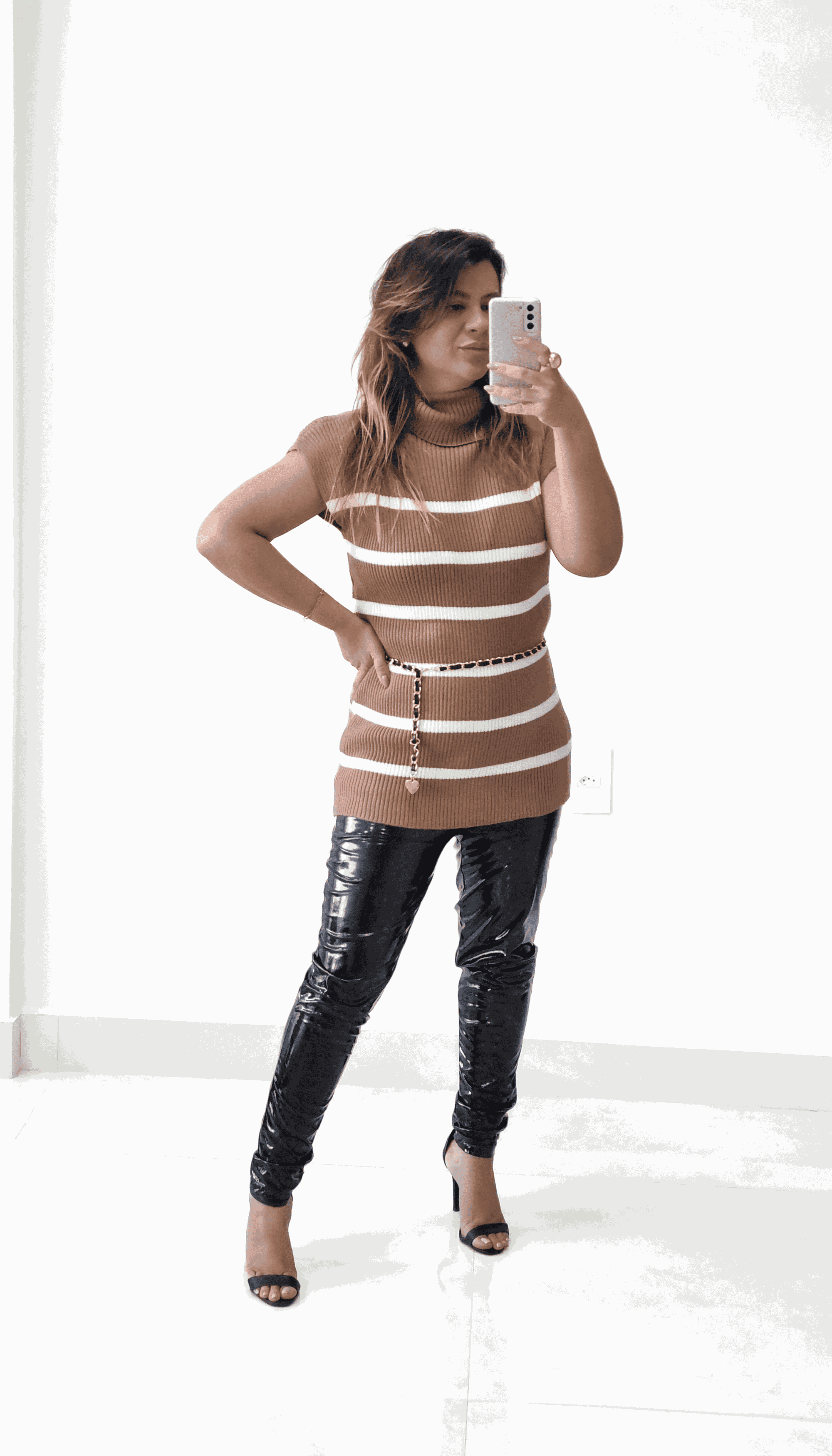 Blusa Tricô Golinha Riscadinha Caqui - THASSIA GABRIELA