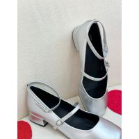 Sapato Betina Prata