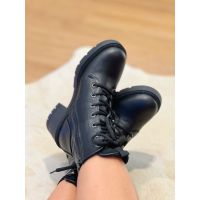 Bota Basic Cadarço Preta