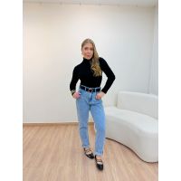 Blusa Gola Canelada Preta
