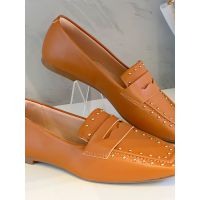 Mocassim Tachas Marrom