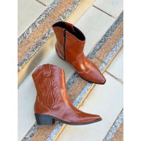 Bota Ana Caramelo