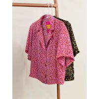 Camisa Cropped Onça Rosa