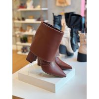 Bota Capa Marrom