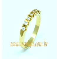 Anel Meia Aliança Em Ouro 18K Com 7 Diamante