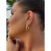 BRINCO ARGOLA OVAL BOLD BANHADO A OURO