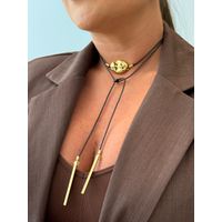 CORDÃO COURINHO BOHO E PINGENTE MARTELADO BANHADO A OURO