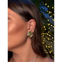 BRINCO CHAPA GLAM P BANHADO A OURO