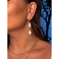 BRINCO ARGOLA E PÉROLAS BARROCAS BANHADO A OURO