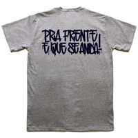 Camiseta SAGA Graffiti com Café - Cinza Mescla