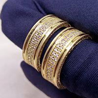 Alianças de Casamento em Ouro 18k com 240 Diamantes Brilho Infinito