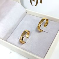 Aliança Clássica Abaulada em Ouro 18k com 4,0 Milímetros