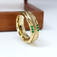 Alianças de Casamento Ondas Preciosas - Ouro 18k - Pedras Preciosas