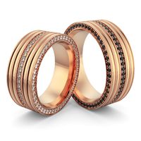  Alianças Anatômicas Elegance com Laterais Cravejadas - Ouro 18k com 168 Pedras Preciosas Cravejadas