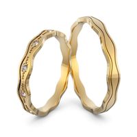 Alianças Delicada Ondas Suaves - Diamantes e Bolinhas de Ouro - Ouro18k 750