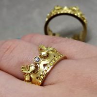  Par de Alianças Coroa em Ouro 18k com Diamantes - Coroa Princess - 10 Milímetros