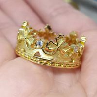  Par de Alianças Coroa em Ouro 18k com Diamantes - Coroa Princess - 10 Milímetros