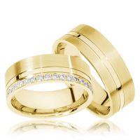  Alianças Luxo Diamante O Par de Alianças em Ouro 18k - Cravejado com 42 Diamantes