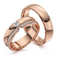 Alianças Elegância Radiante Classica em Ouro 18k - Cravejada com Diamantes