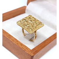 Anel Quadrado Trabalhado - Ouro 18k 750