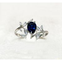 Anel em Ouro Folhas Com Pedra Gota Safira
