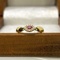 Anel de Formatura em Ouro 18k com Pedra Navete personalizado